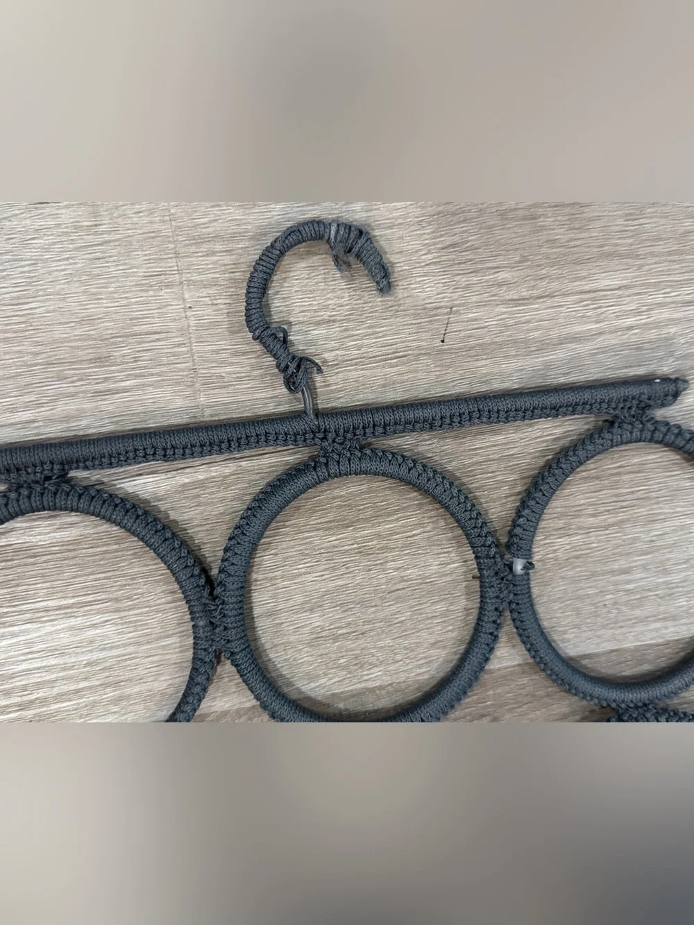 Textured scarf hanger with 18 spots
